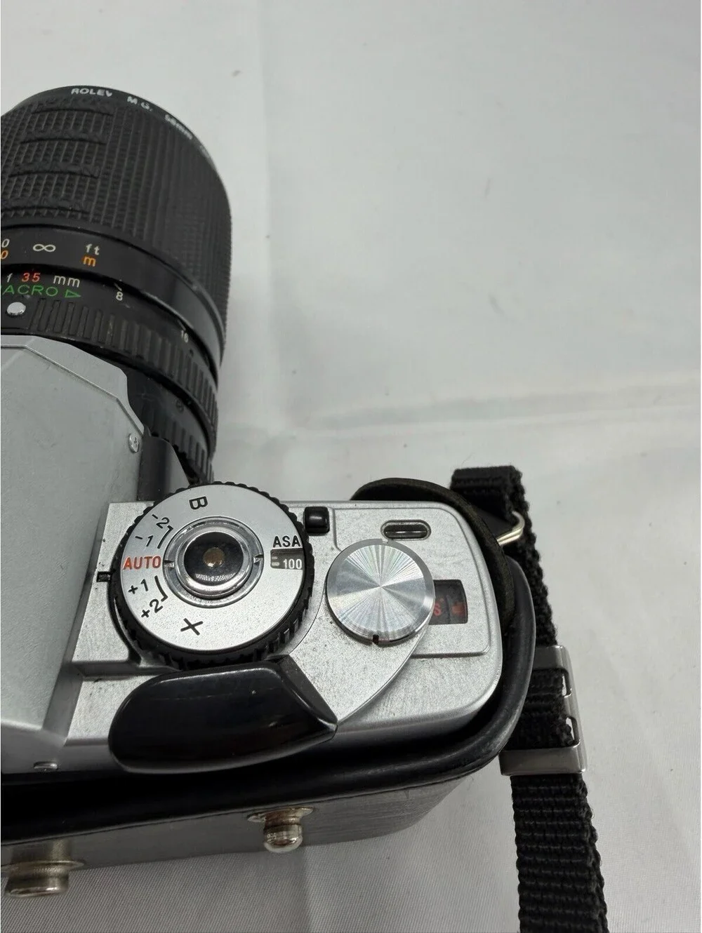 MINOLTA XG-A 35mm SLR Camera with 58mm 1:3.9/5.3 Macro Zoom Lens